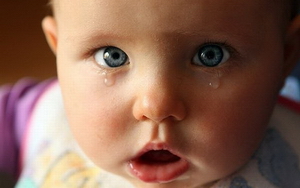Истерики у новорожденного: причины истерики у ребенка фото