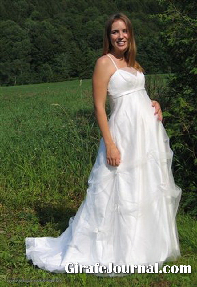 Как выбрать свадебное платье для беременной невесты? фото