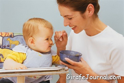 Как подготовить ребёнка к садику: питание в 3 года