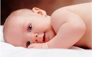 Клизма для новорожденного при запоре: правила выполнения фото