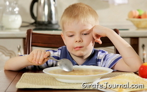 Причины плохого аппетита у ребенка чем кормить