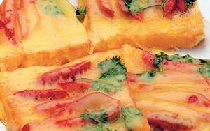 Бутерброды горячие «Ветчина под сыром с зеленью» фото
