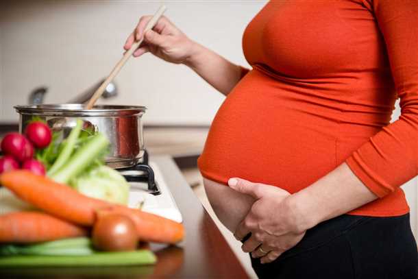 Как питаться беременным