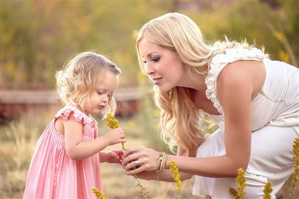 Как воспитать в ребенке любовь к матери