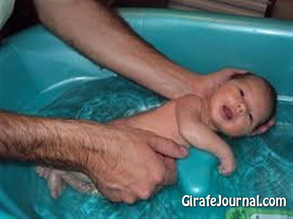 Как купать новорожденого фото