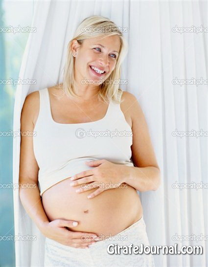 Когда надо встать на учет по беременности фото