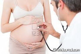 Месячные во время беременности, угроза прерывания